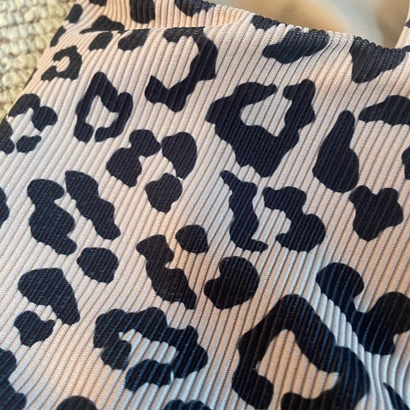 Beach Riot size Small sports bra - Picture 6 of 10